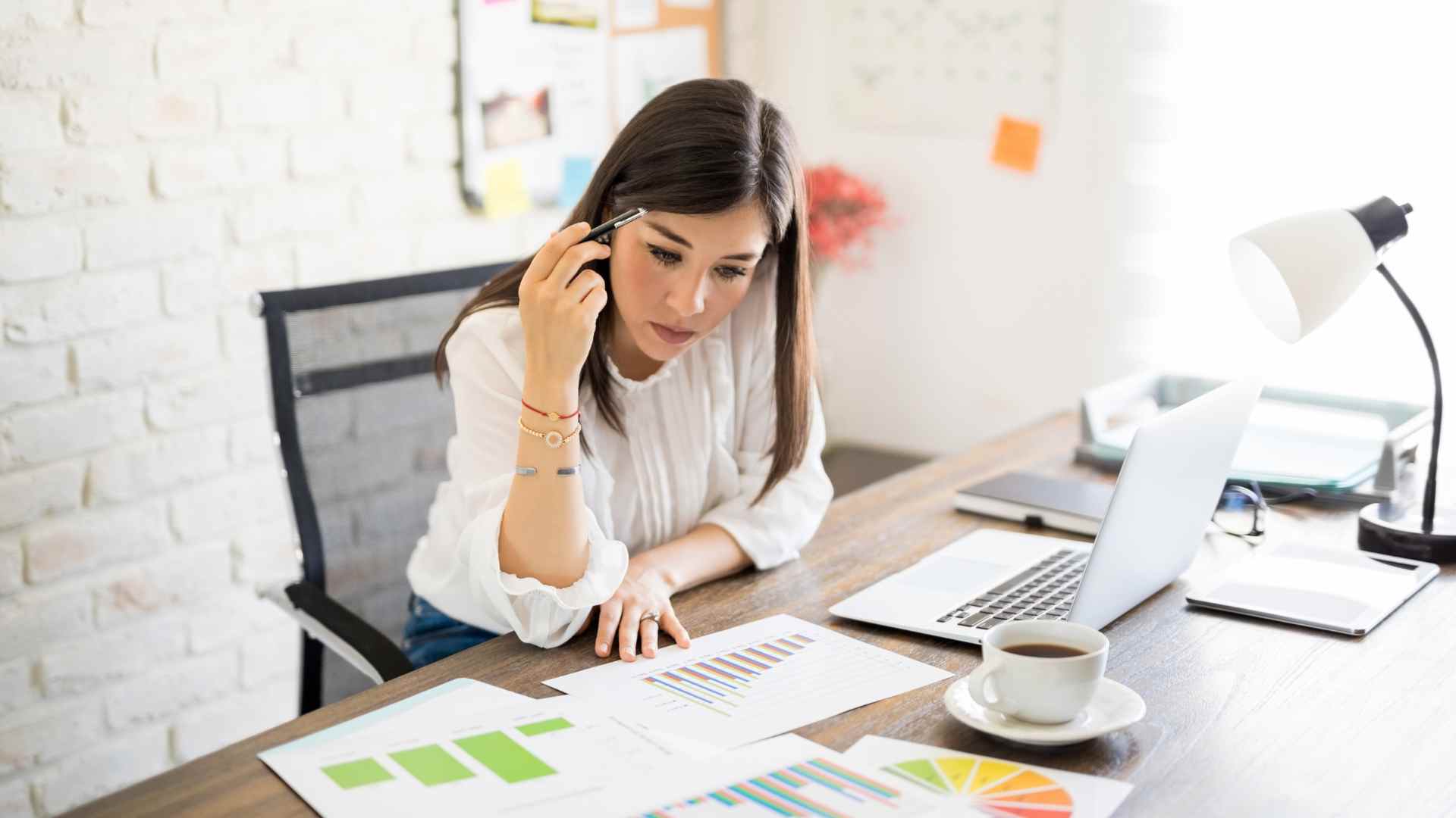 Hiệu Quả Làm Việc Của Nhân Viên