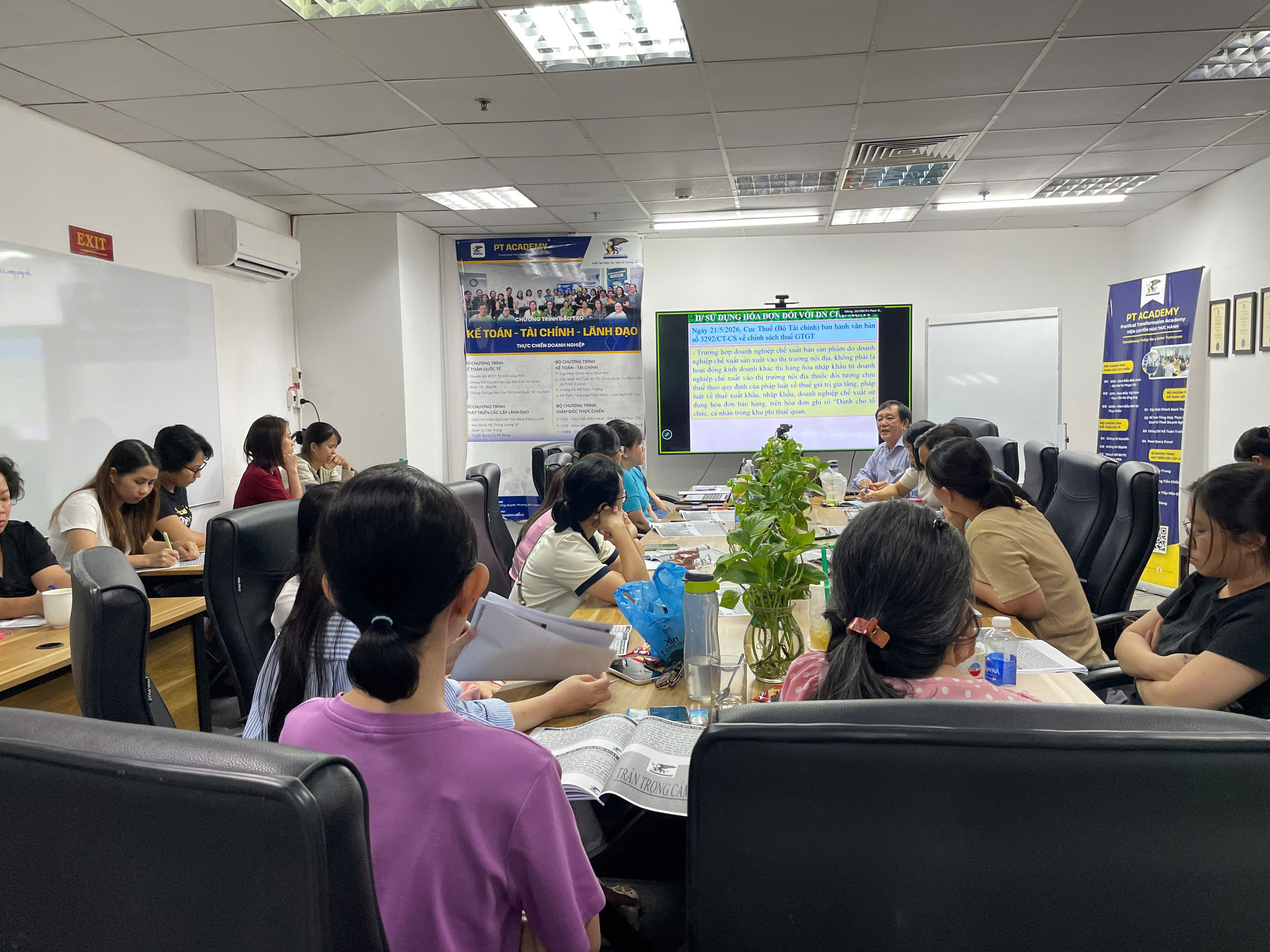 Chính Sách Thuế